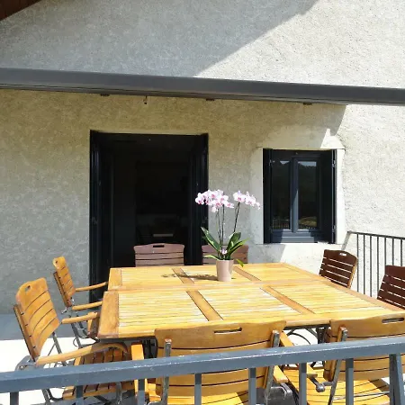 Hébergement de vacances Les Violettes Du Bugey *